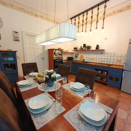 Deutsche Villa Росток Екстериор снимка