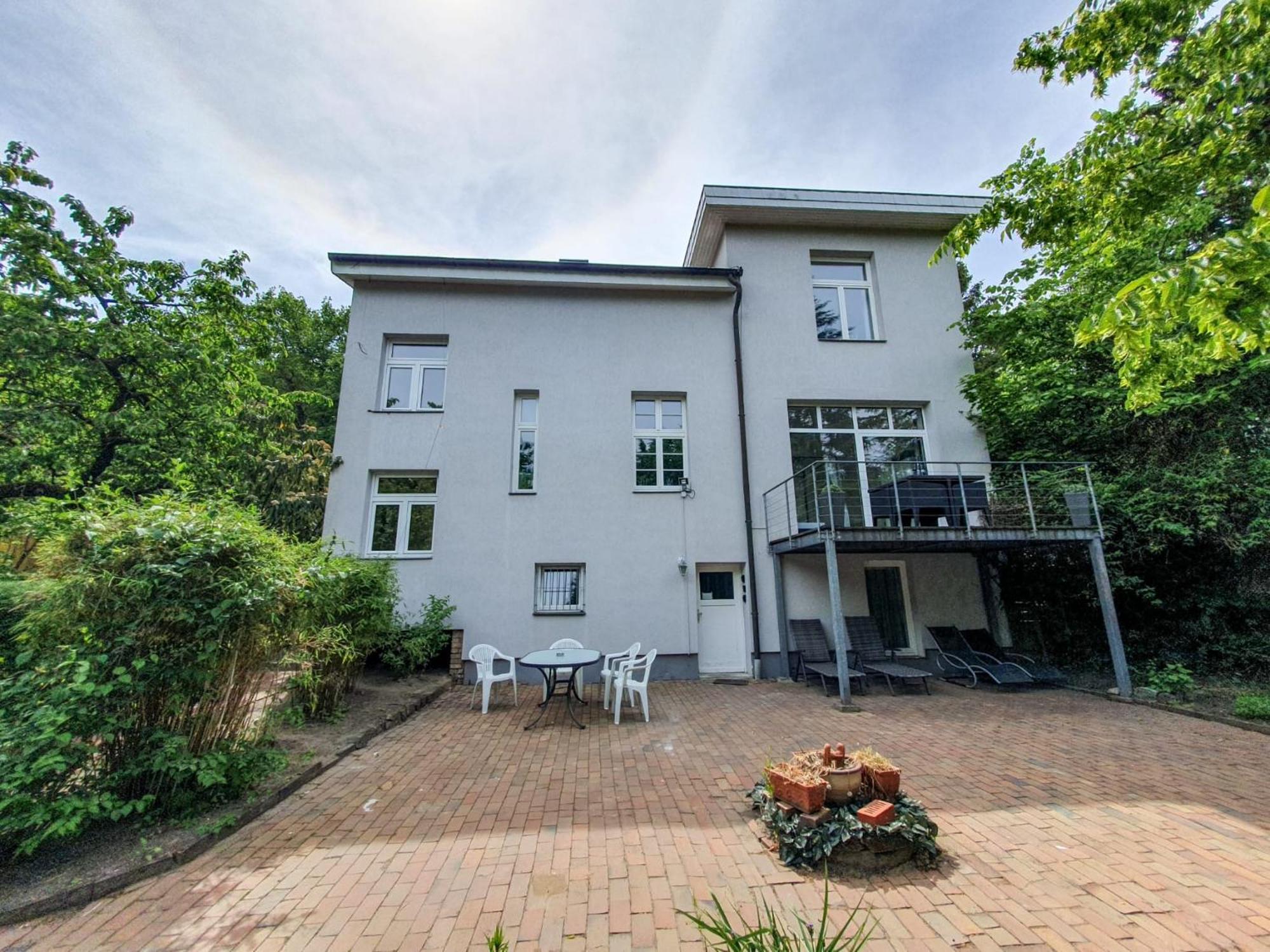 Deutsche Villa Росток Екстериор снимка